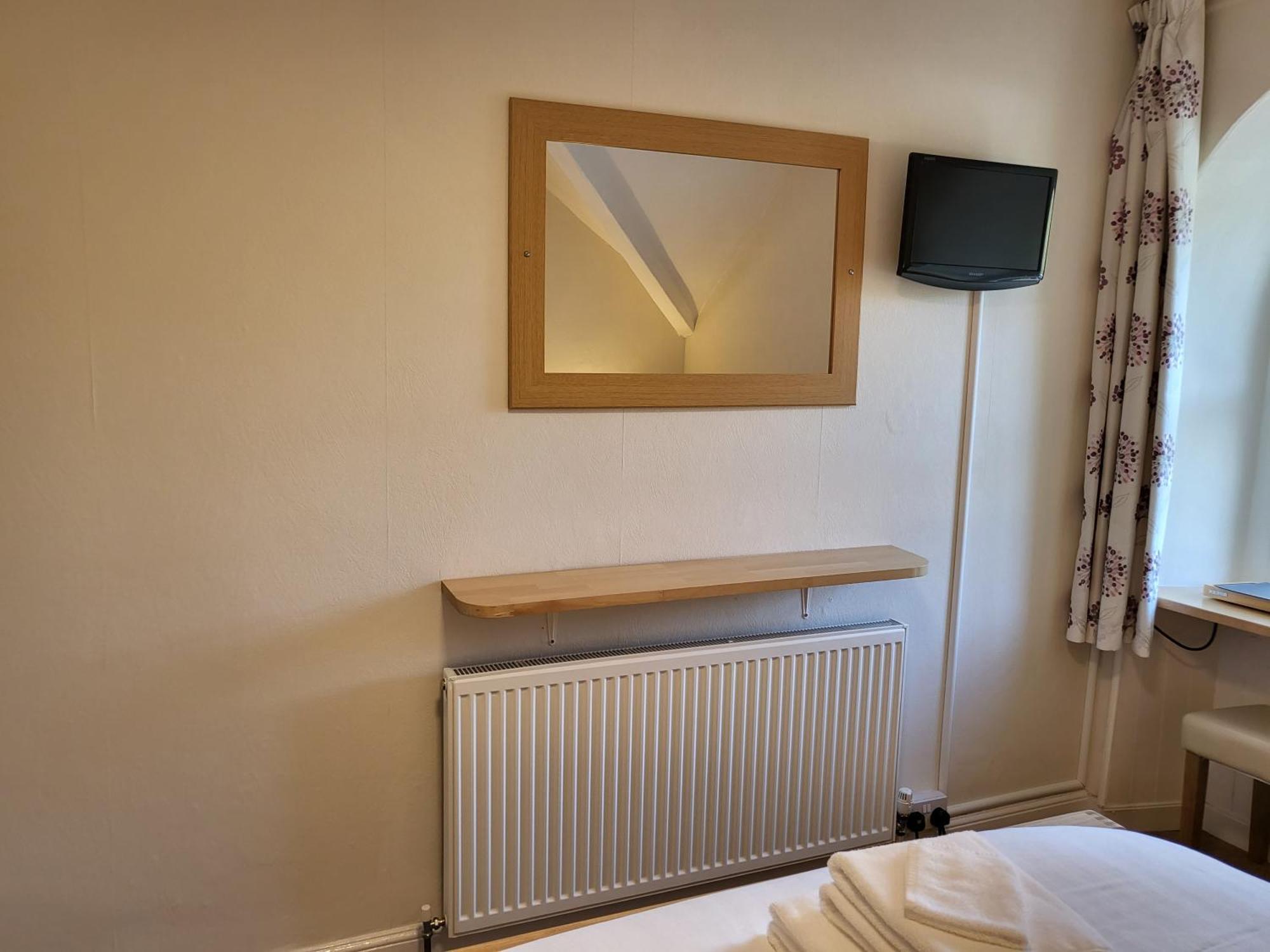 The Bay House Lake View Guest House - Adults Only โบว์เนส ออน วินเดอเมียร์ ห้อง รูปภาพ